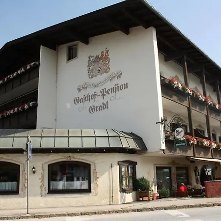 Penzion Restaurant Gradlwirt Niederndorf (Tyrol)